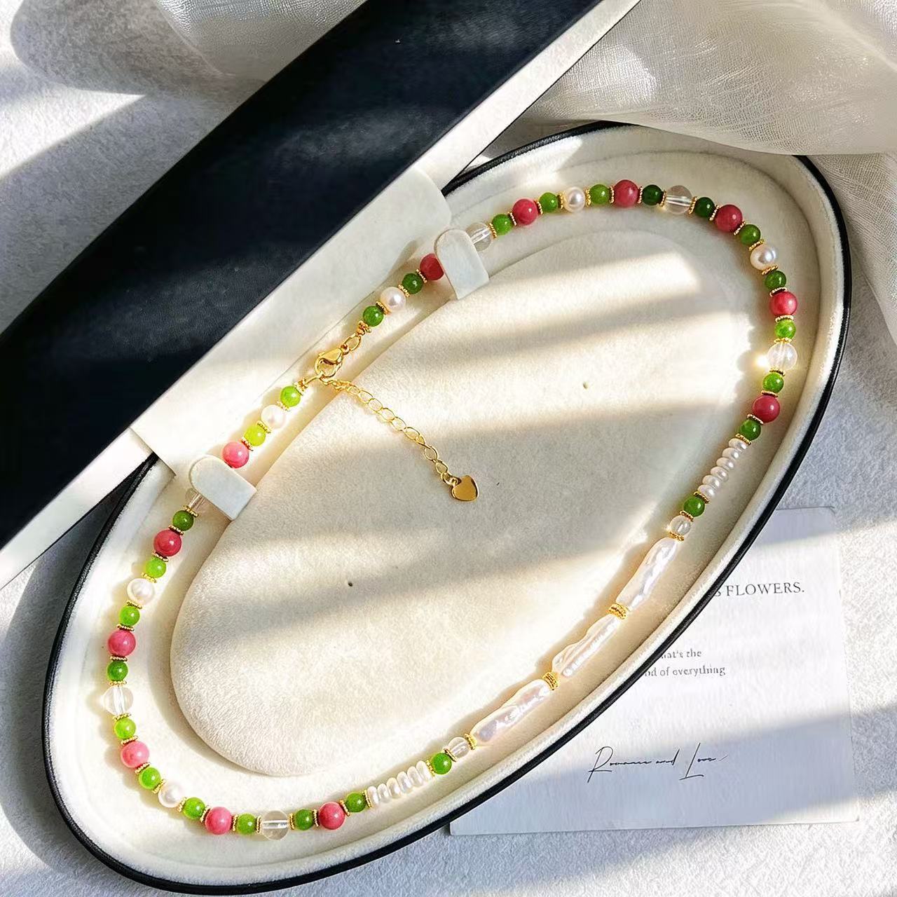 Vintage Fashion Instagram - ヴィンテージ風、インスタグラムで人気、バロックパール、赤木目、人工ターコイズ、デザイナーズチョーカーネックレス、女性用