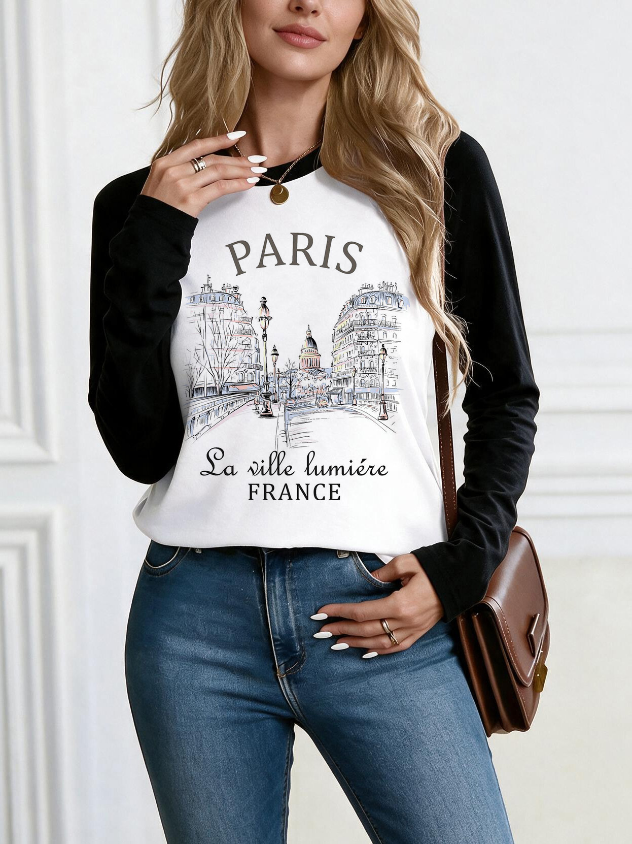 Vintage Fashion In Paris - ファッション「ボンジュール・パリ」の文字プリントTシャツ、カジュアルなラグラン袖の長袖Tシャツ、レディース、ヴィンテージスタイル、グラフィックTシャツ、女性用。