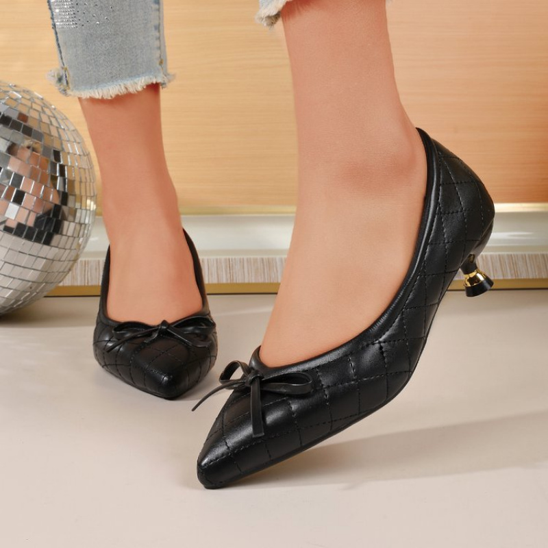 ヴィンテージ レディース ポインテッドトゥ ボウ キトゥンヒ - Vintage Fashion Online のレビューと価格